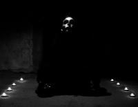 DE SILENCE ET D'OMBRE